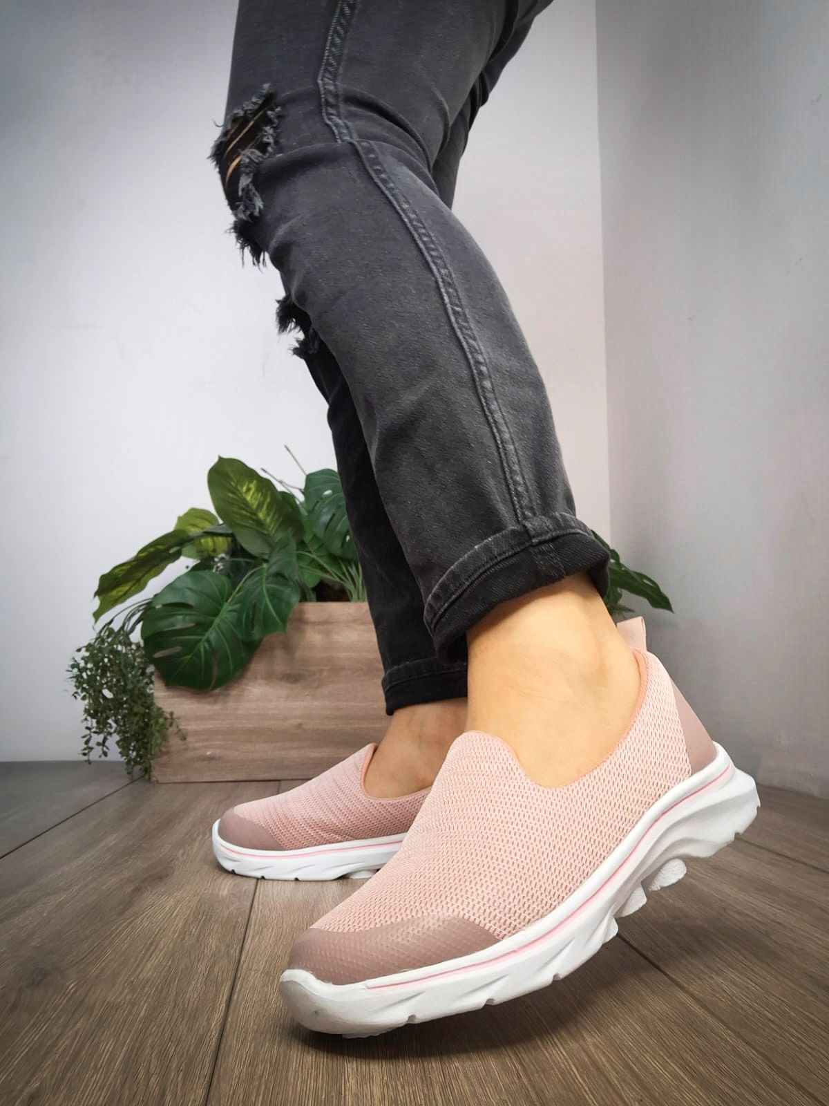 Tenis Deportivo Para Mujer Castalia Elástico Ajustable