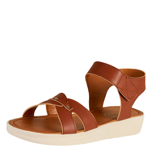 Sandalia Para Mujer CASTALIA 024-012 Tan Velcro Ajustable